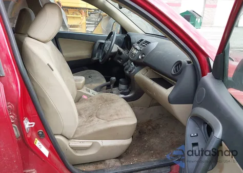 2010 Toyota Rav4 z USA, uszkodzony, nr VIN JTMBF4DV0AD033434